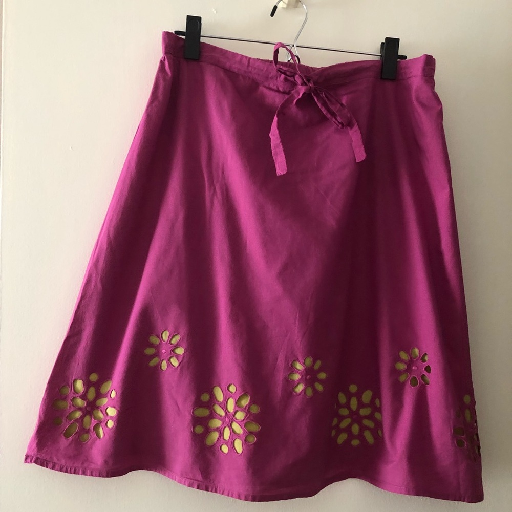 Boden Skirt with Cutout Flower Design